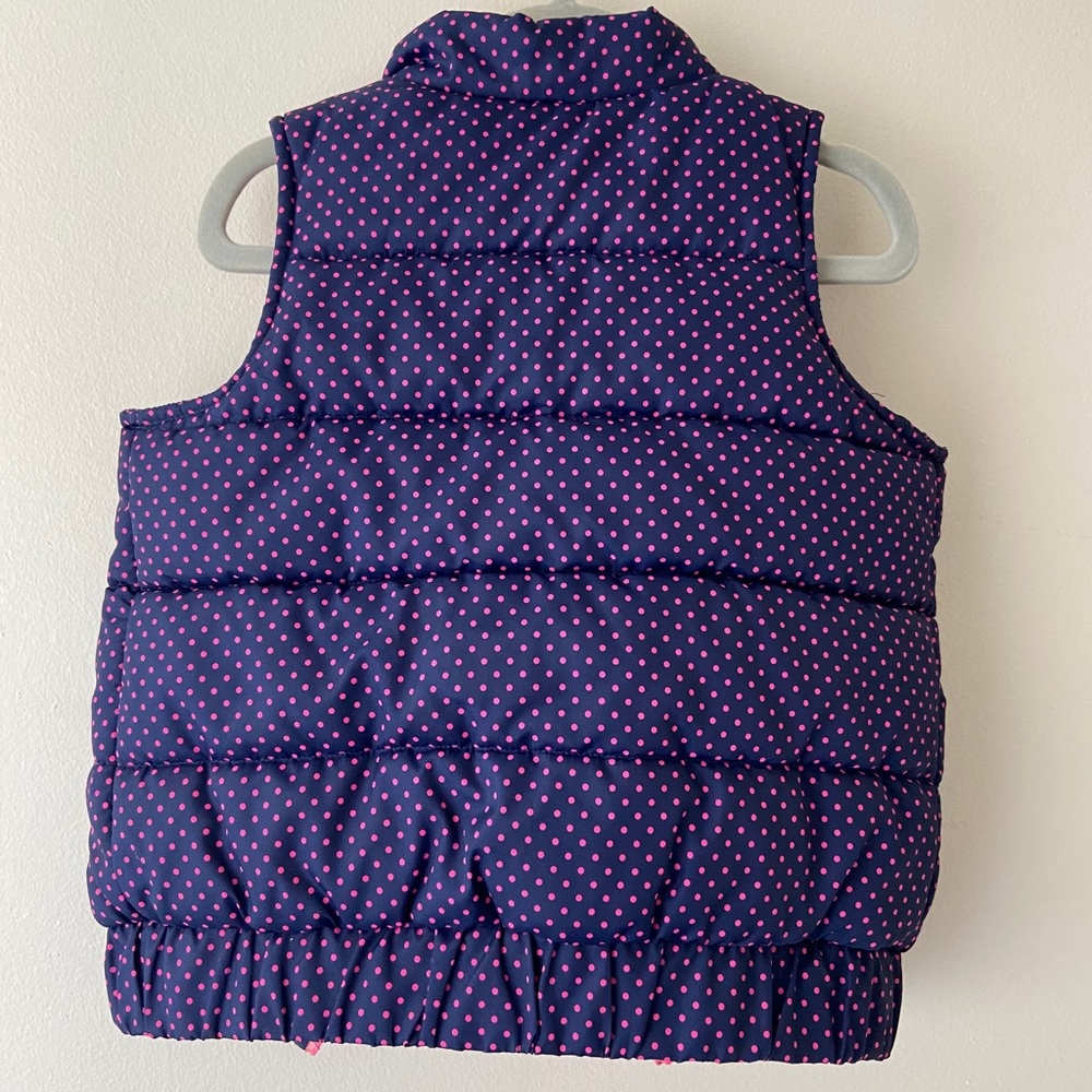 Girls Oshkosh purple/pink puffer vest Preowned 3T - Picture 3 of 4